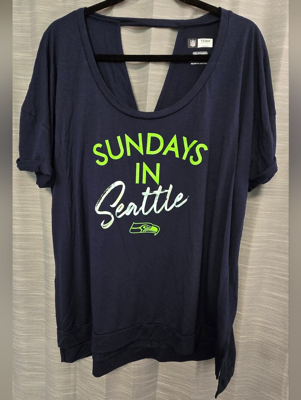 NFL Navy Blue 'Sundays in Seattle' Short Sleeve Tee